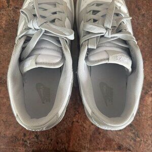 Nike Dunks- Gray and White